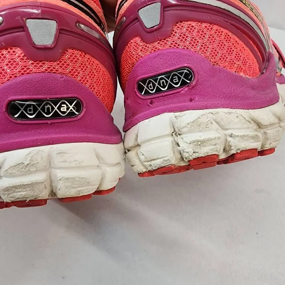 Brooks Women's Size 8.5 Transcend Ultimate Ride Pink Running Shoes HH